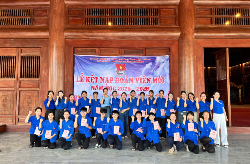  TUỔI TRẺ TRƯỜNG THCS HÀM RỒNG TỰ HÀO TIẾN BƯỚC DƯỚI CỜ ĐOÀN